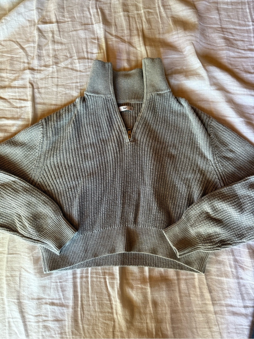 Aritzia TNA Cropped Sweater